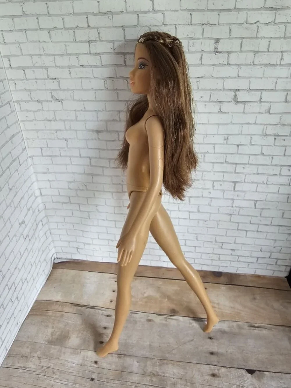 Barbie Fashion Fever Teresa Doll Nude 2007 Mattel L3326 Brunette Gold Highlights
